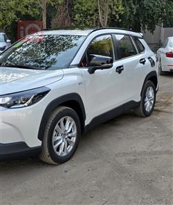 تۆیۆتا کۆرۆلا کرۆس